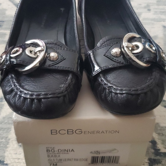 BCBGeneration flats - Picture 2 of 8